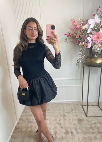 Lace balloon dress black