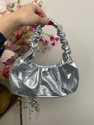 iris hand bag silver
