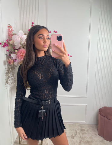 Roxanne belt skirt black