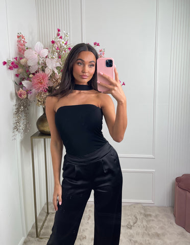 chocker stretch top black