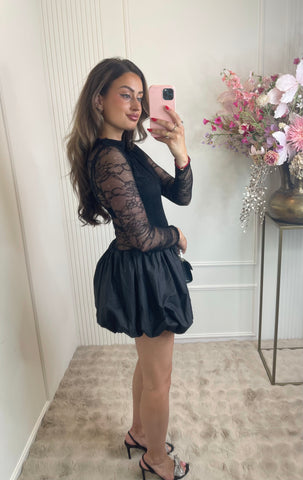 Lace balloon dress black