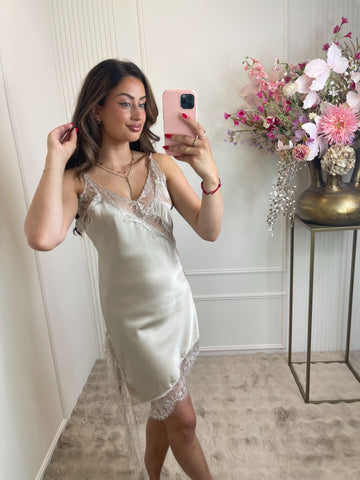 Nena satin lace dress beige