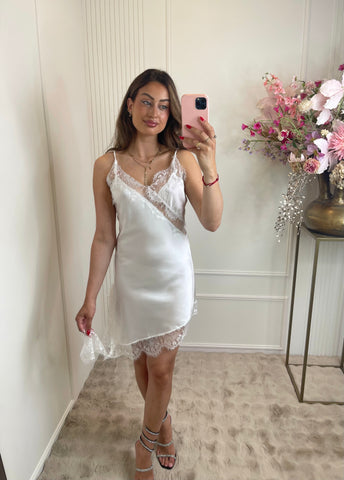 Nena satin lace dress white