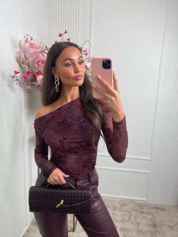 open shoulder print body bordeaux red