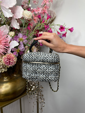 tweed vanity bag white/black