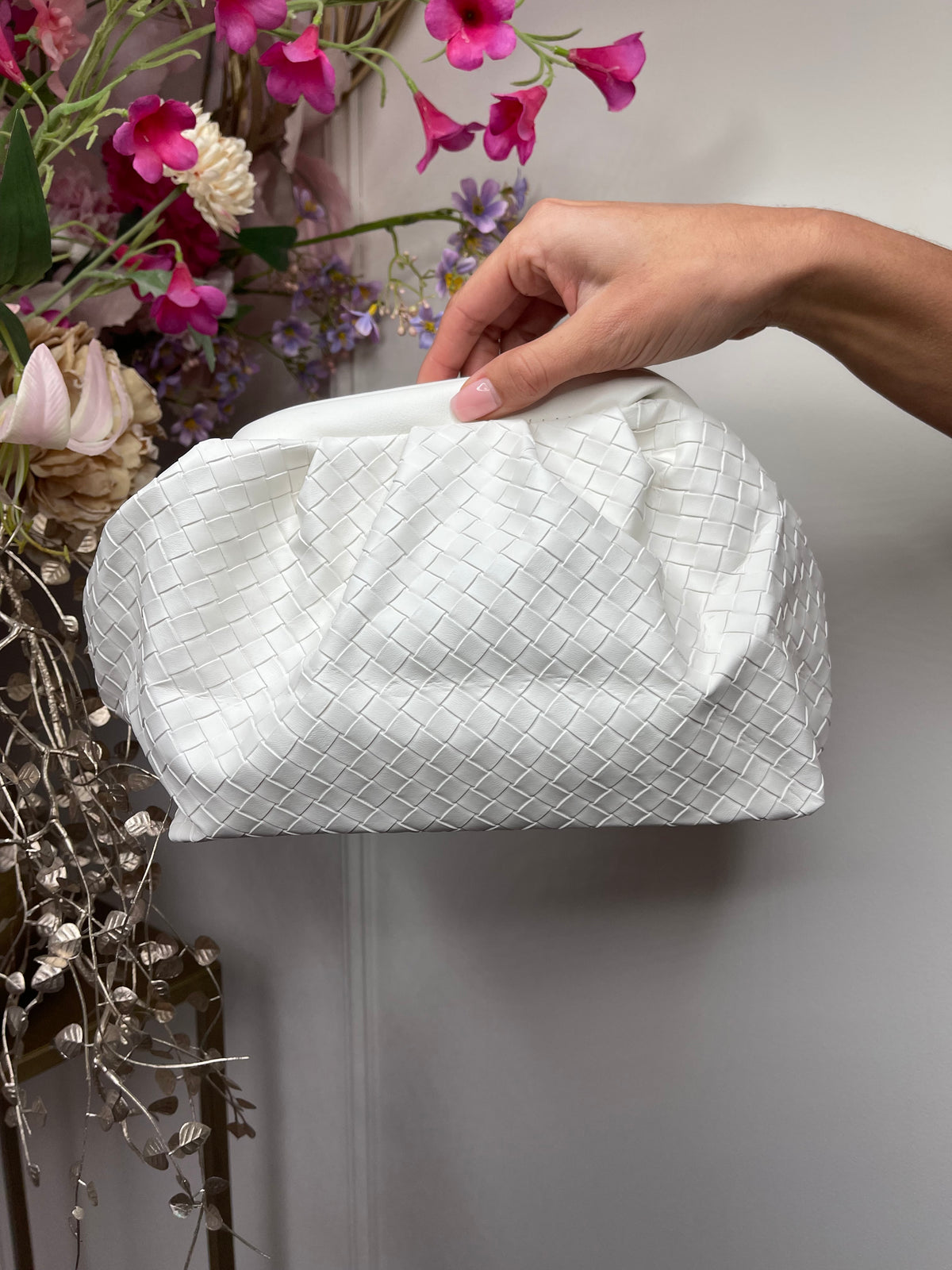 bodine bag off white